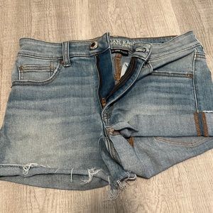 NWOT AE shorts